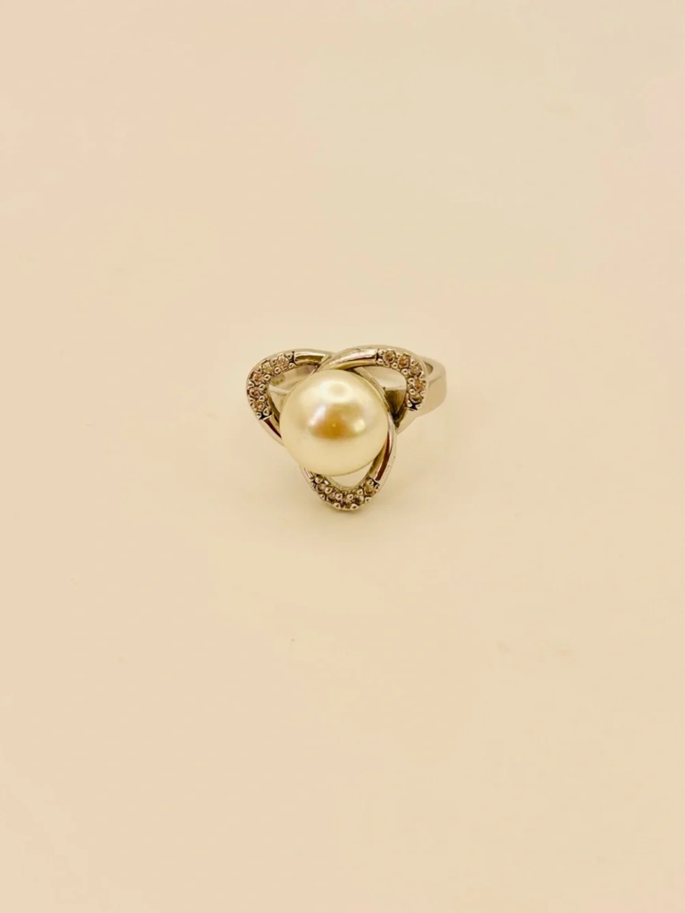 Sterling Silver Pearl Ring with Crystal Accents – Size 6.5 - Picture 7 of 11